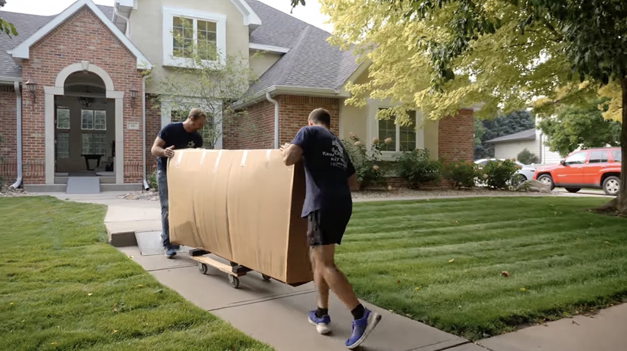 Kearney Moving workers at haul away and donation service