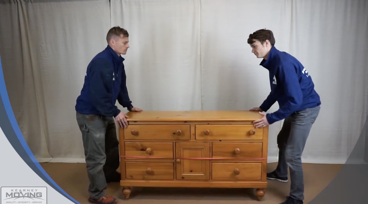 how to team carry large furniture